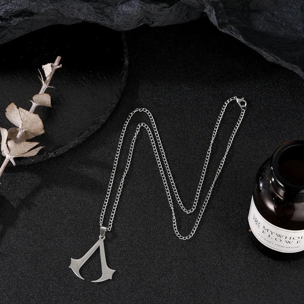 Assassins Creed Syndicate Necklace
